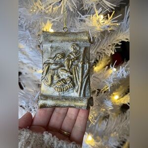 Vintage 1974 Heavy Gold Scroll Nativity Scene Collectible Ornament